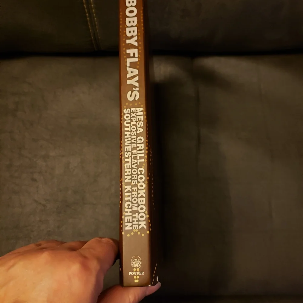 Bobby Flay's Mesa Grill‎ Cookbook Hardback